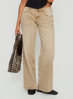 Ellanor Low Rise Straight Leg Jeans Tan