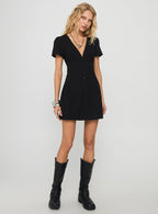 Loveliness Playsuit Black Petite