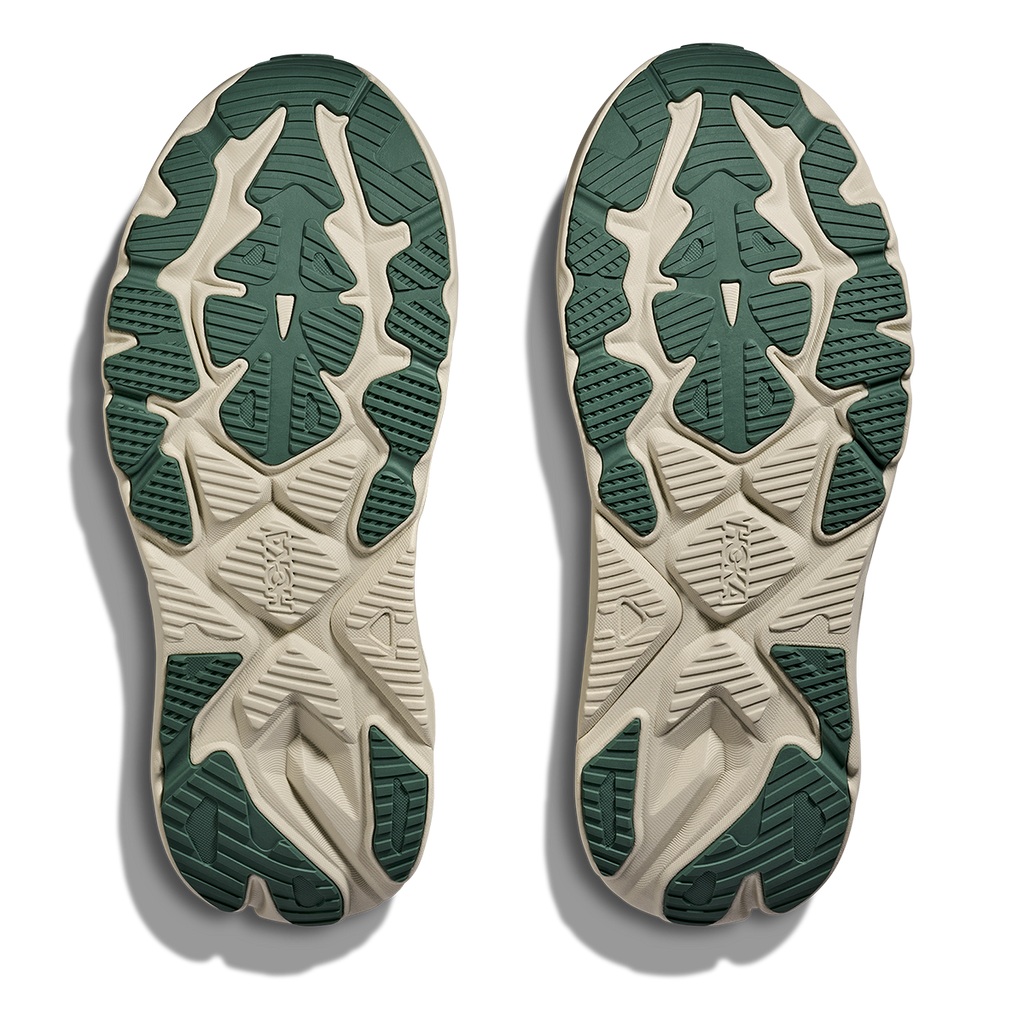 Hoka Arahi 8
