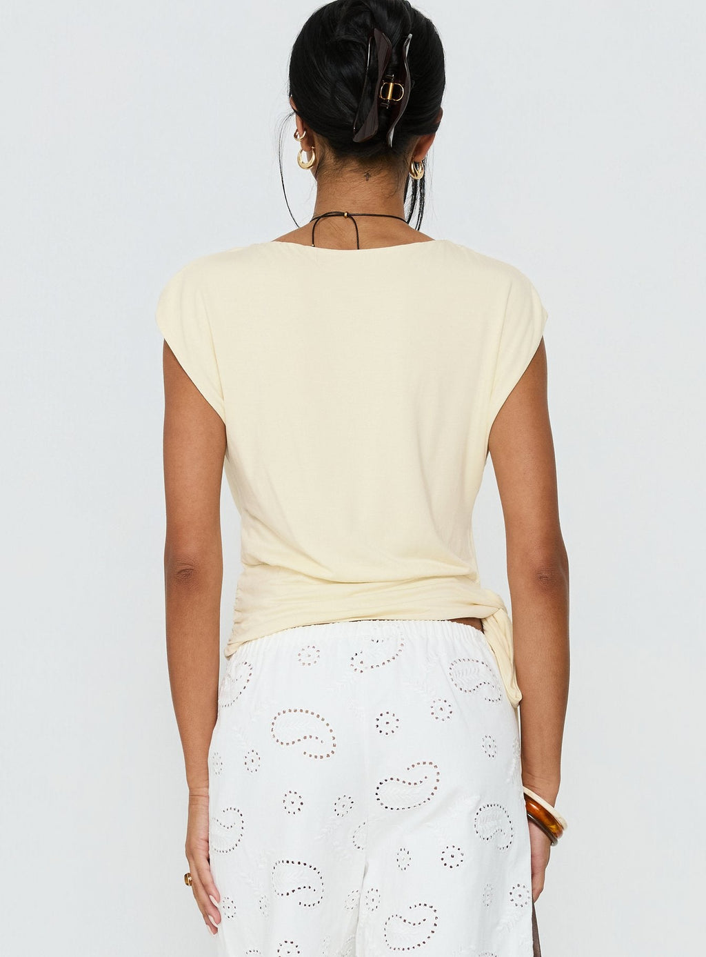 Clock Ticking Cinched Top Cream
