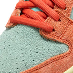 Nike SB Dunk Low 'Orange Emerald Rise' (2023)