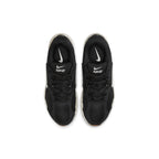 Nike V5 RNR 'Black Gum'