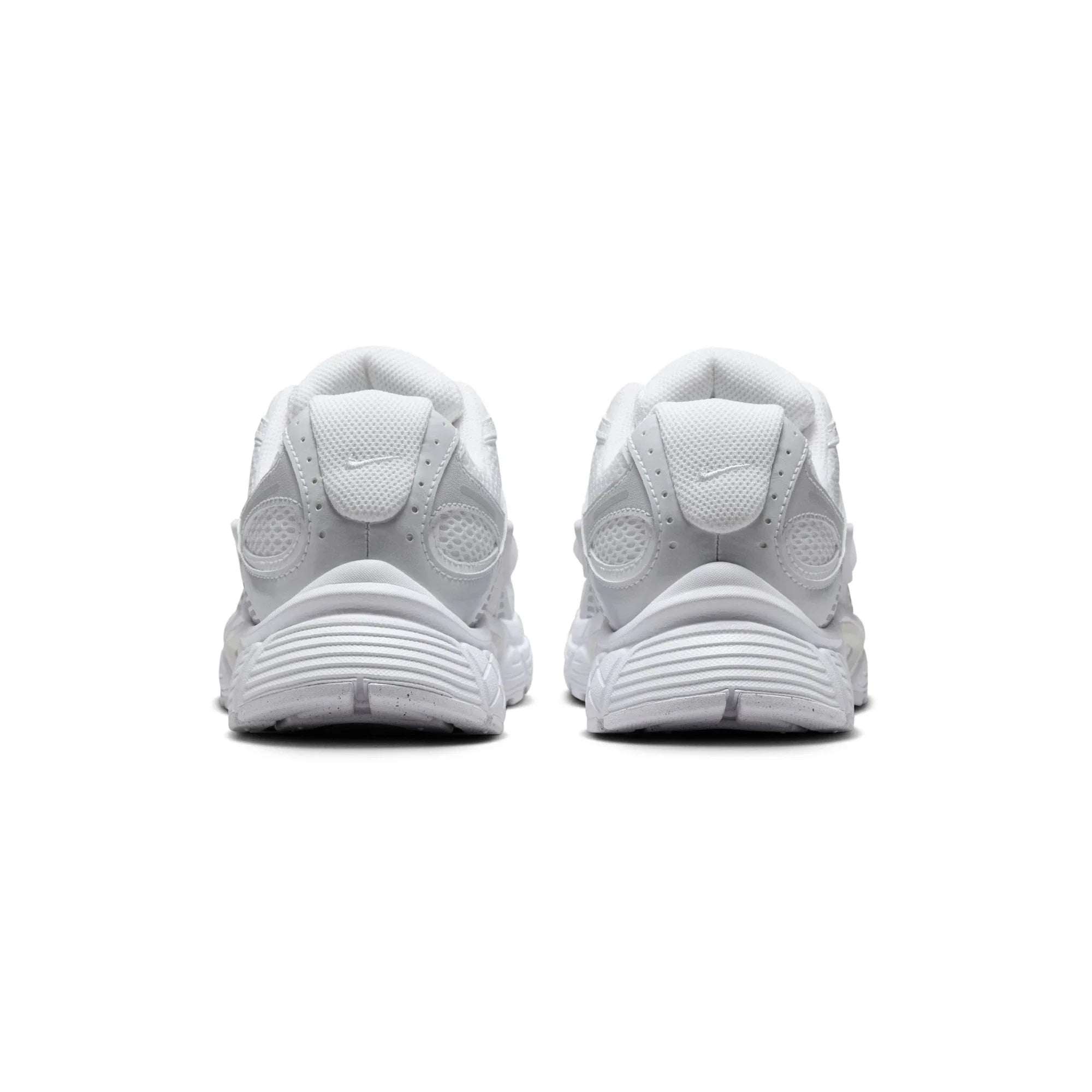 Nike V5 RNR 'White Metallic Silver' (2025)
