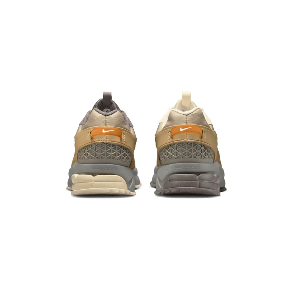 Nike Vomero 5 Roam 'Running Poets' (2025)