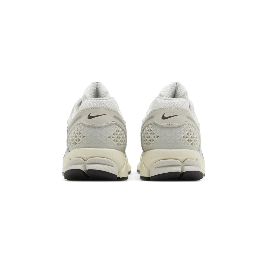 Nike Zoom Vomero 5 'Platinum Tint' (2024)