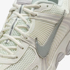 Nike Zoom Vomero 5 'Sail Vast Grey Metallic Silver'