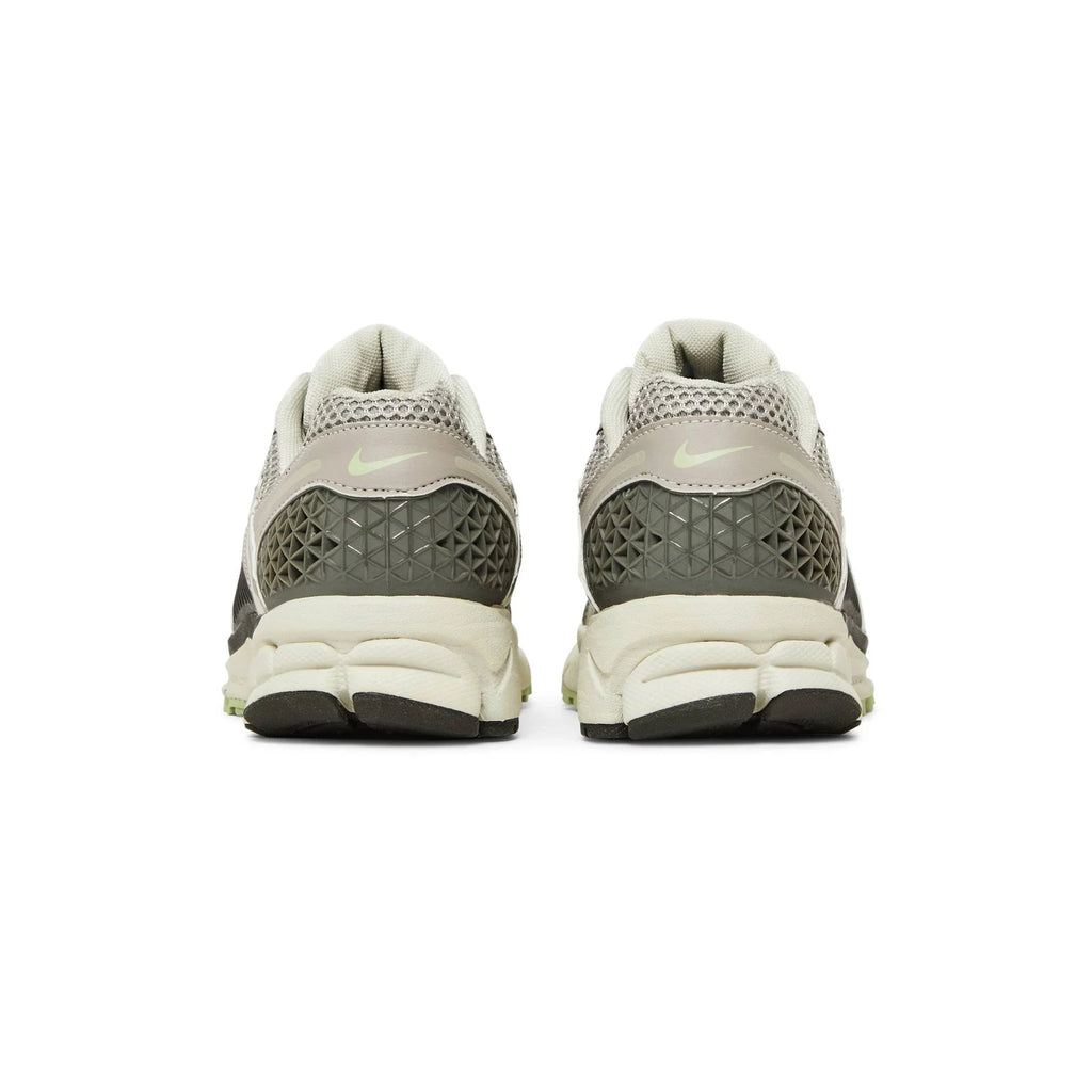 Nike Zoom Vomero 5 'Cobblestone Flat Pewter' W